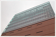 沢井製薬本社研究所